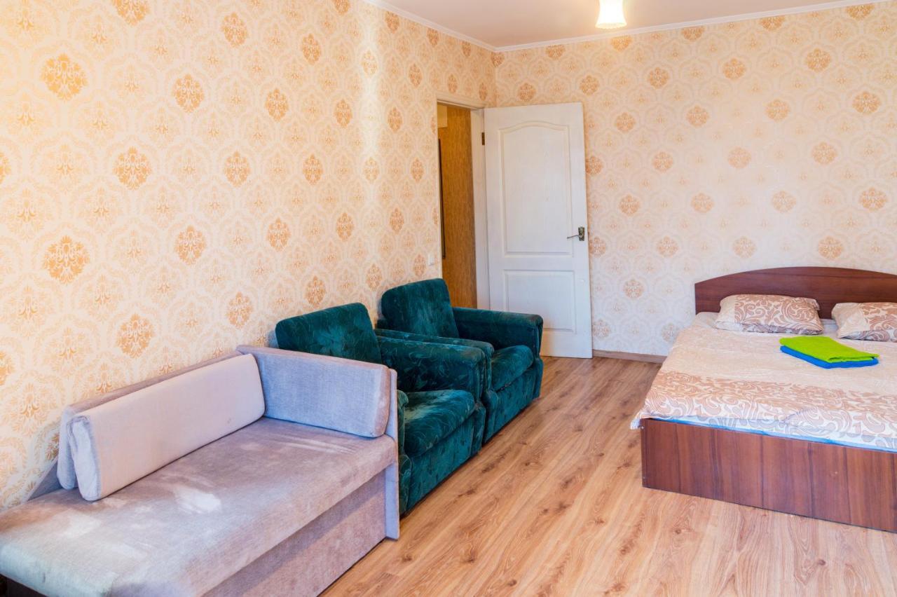 Квартира По Улице Федорова 1 Kyiv Exterior photo